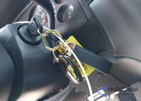 2011 GMC Yukon Denali z USA, uszkodzony, nr VIN 1GKS2EEF3BR350688